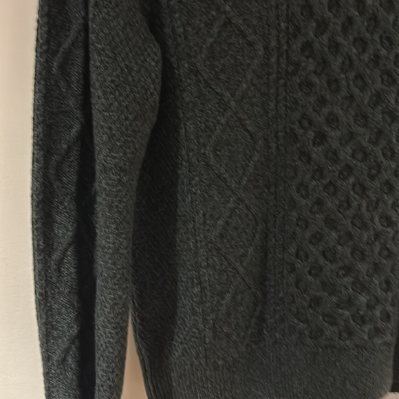 Men’s sweater - Picture 2 of 4